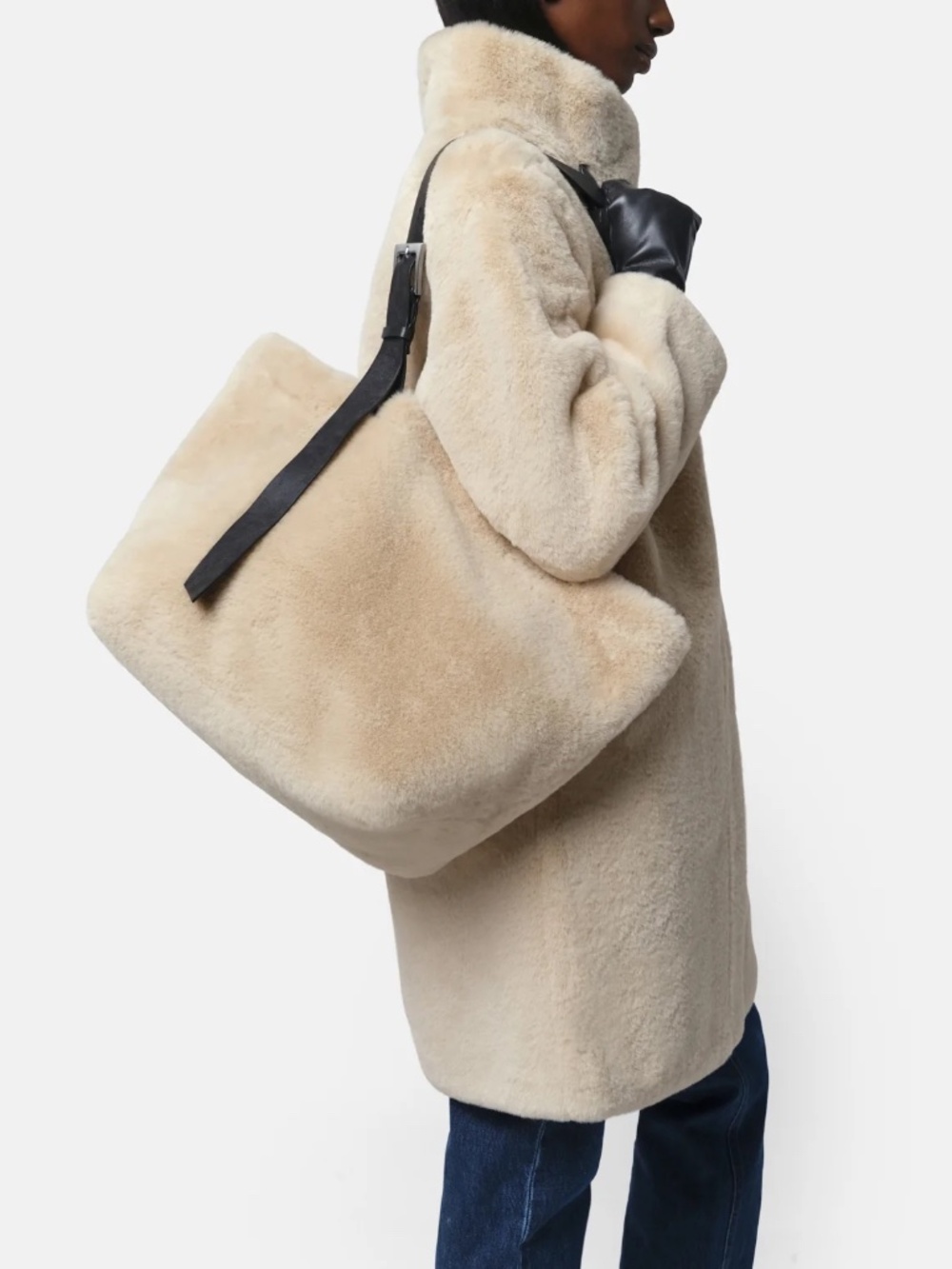 NWT Apparis ESTI Tote ShoulderBag Handbag Beige Soft Faux Fur Real Leather Strap